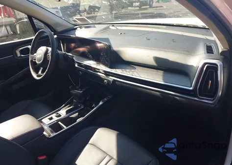 2024 Kia Sorento X-Line Sx z USA, uszkodzony, nr VIN 5XYRKDJF2RG290308